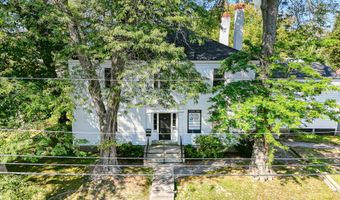 8 Crosby St, Augusta, ME 04330