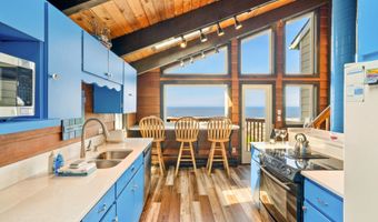 333 PACIFIC VIEW Dr, Rockaway Beach, OR 97136