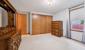 35 FOSTER Ct, Appleton, WI 54915