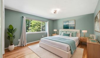 5003 SENTINEL Dr 22, Bethesda, MD 20816