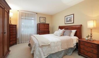 6 Harbor View Dr, Atlantic Highlands, NJ 07716