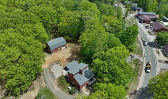 218 Main St, Alton, NH 03809