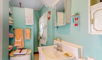 9 Parkview Ave, Beverly, MA 01915