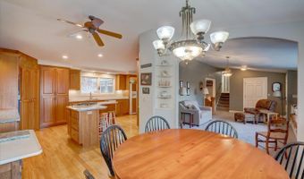 7422 Loy Rd, Arena, WI 53503