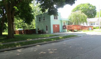 612 Liberty St, Alma, MI 48801