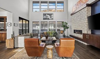510 W Paso Fino Dr, Boise, ID 83702