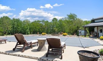 6658 N Memering Rd, Bicknell, IN 47512