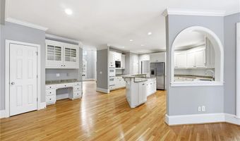 5020 Greatwood Ln, Alpharetta, GA 30005