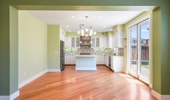 2580 Peterson Creek Dr, Santa Rosa, CA 95403