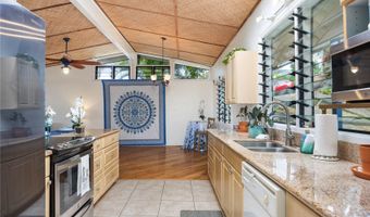 51-015 Lau Pl, Kaaawa, HI 96730