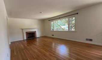 1301 N IVANHOE St, Alexandria, VA 22304