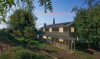 2220 Dippon Ln, Escondido, CA 92027
