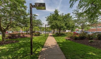 4600 DUKE St 1501, Alexandria, VA 22304