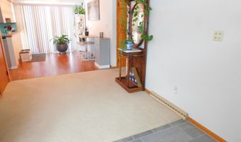 251 Habant Dr, Amherst, OH 44001