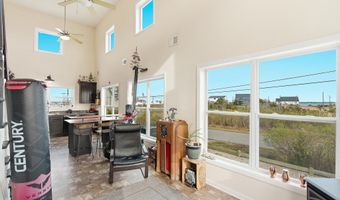 54 BEACH Ave, Bayville, NJ 08721