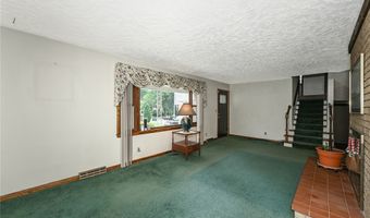 1423 Shanabrook Dr, Akron, OH 44313