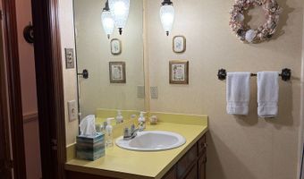 5686 Golden Isle W, Baxley, GA 31513