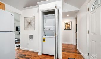 5 Arbutus Rd, Asheville, NC 28805