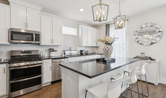 42597 NUBBINS Ter, Ashburn, VA 20147