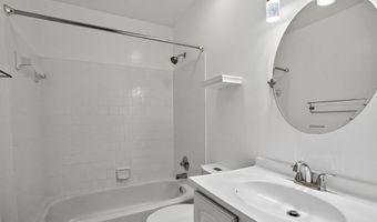 8530 SOUTHLAWN Ct, Alexandria, VA 22309