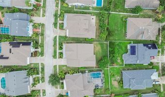 5246 BRIGHTON SHORE Dr, Apollo Beach, FL 33572