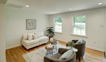 1038 SMITH Rd, Afton, VA 22920