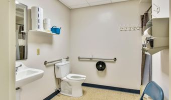 5 Community Dr A1, Augusta, ME 04330