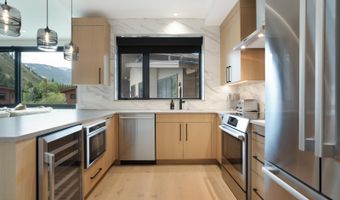 42 Riverfront Ln 106, Avon, CO 81620
