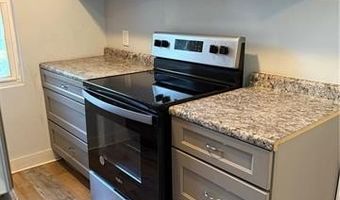 2220 AYCOCK St, Arabi, LA 70032