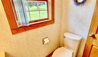 1045 Broadway, Bangor, ME 04401