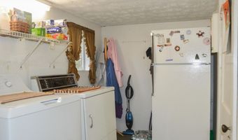 87 Middle Rd, Augusta, ME 04330