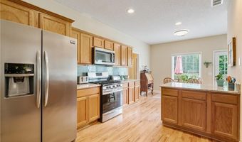 230 Hardwood Ct, Adairsville, GA 30103