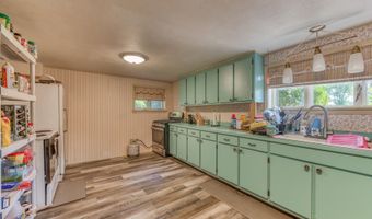 876 NE Falcon Dr, Abingdon, VA 24210