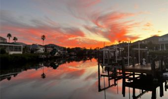 6203 MARBELLA Blvd, Apollo Beach, FL 33572