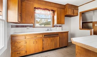 834 Devine St, Alliance, OH 44601