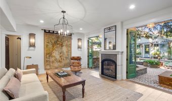 2566 S Clayton St, Denver, CO 80210