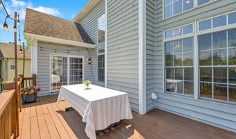 5 Covington Ct, Algonquin, IL 60102