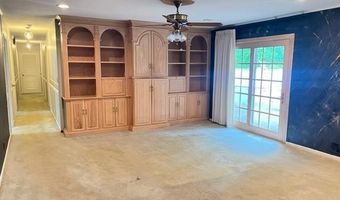 1512 LAKESHORE Dr, Anniston, AL 36207