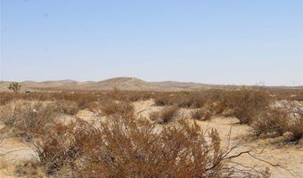 18 Skyranch Rd, Adelanto, CA 92301