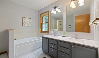 5835 Scenic Acres Rd, Aurora, MN 55705
