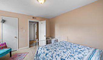 2114 SUITLAND Ter SE 301, Washington, DC 20020