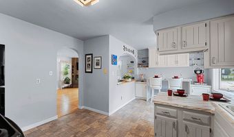 120 Vernon St, Algoma, WI 54201