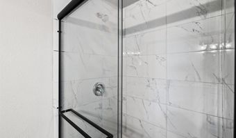 229 Orchard St, Alba, TX 75410