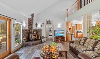 10240 E Howard Rd, Athol, ID 83801