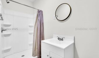 4 Swamp White Oak Dr, Bluffton, SC 29910