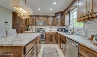 116 N Howard St, Bardstown, KY 40004