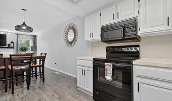 5225 Nowata Rd E-102, Bartlesville, OK 74006