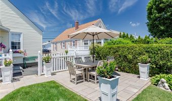 24 Columbus Blvd, Cranston, RI 02910