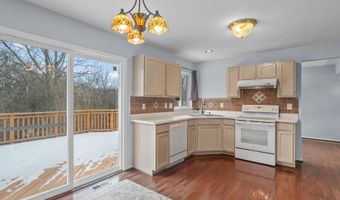 1696 Reserve Ct, Ann Arbor, MI 48103