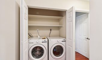 1003 MASTLINE Dr, Annapolis, MD 21401